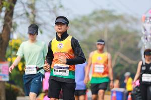 BIB: 40068
                            <button type="button" onclick="openModal(9891332)" class="btn btn-primary btn-sm float-right btn-popup" data-toggle="modal" data-target=".modal-high-quality">
                        <i class="fas fa-shopping-cart"></i> Add to Cart
                    </button>
                                            <button type="button" onclick="isThisMe(9891332, true)" class="btn btn-success btn-sm float-right btn-popup btn-isme hidden" data-toggle="tooltip" data-placement="bottom" title="นี่คือรูปของคุณใช่ไหม คลิกที่นี่เพื่อเอาเข้าอัลบั้ม">
                        <i class="fas fa-plus"></i> Add to album
                    </button>
                    <button type="button" onclick="isThisMe(9891332, false)" class="btn btn-warning btn-sm float-right btn-popup btn-isnotme hidden">
                        <i class="fas fa-ban"></i> Remove from album
                    </button>